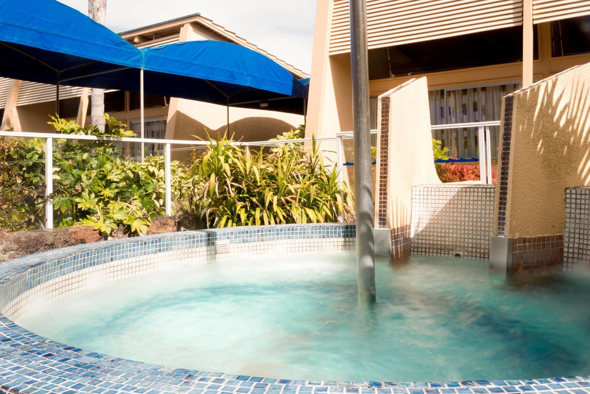 Oasis Beach Motel Таупо Екстер'єр фото